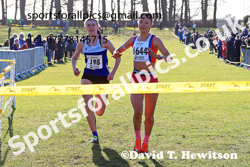 Junior Womens 2025 Northern Cross Country Champs, Tatton Park, Knutsford, Cheshire. Photo: David T. Hewitson/Sports for All Pics